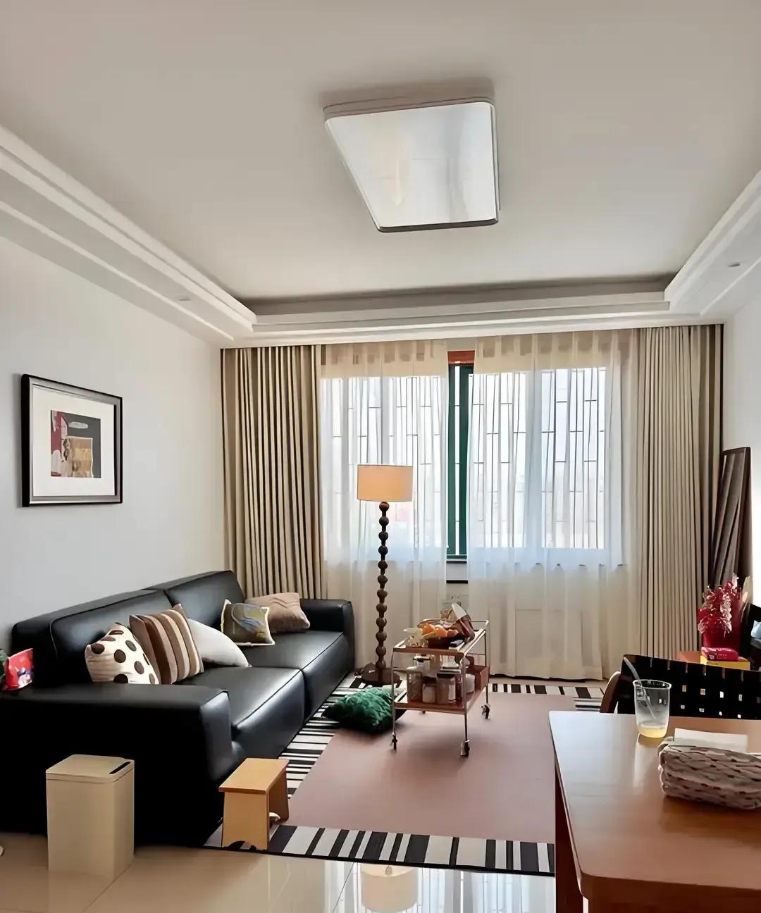 有人把同一套房58万买128万卖再68万买回，账面一出一进倒赚60万，还住回老地