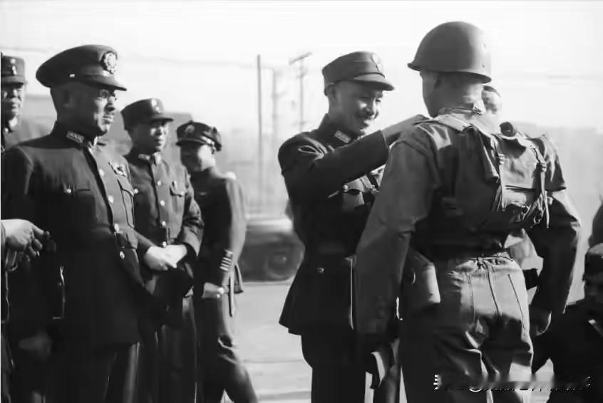 西安事变中被击毙的蒋介石的侄子蒋孝先什么来头？1936年12月12日是西安事变