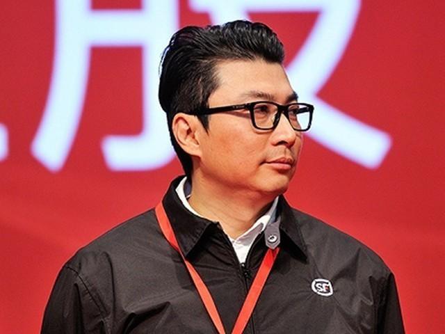 顺丰否认购买国产C919货机。 顺丰这次乌龙采购事件真是让人哭笑不得。虽然大