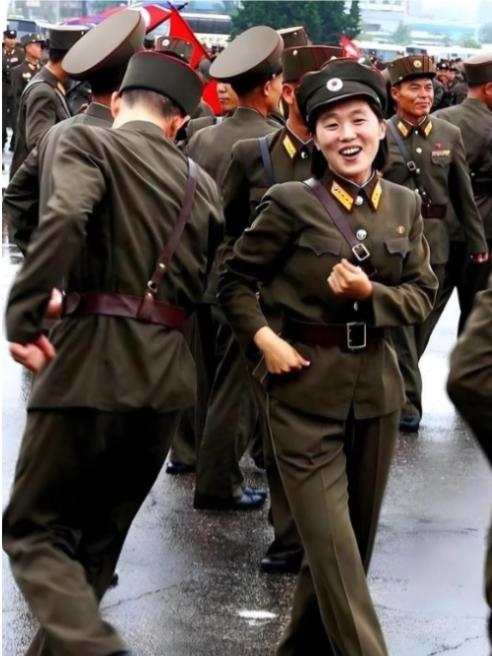 这世界上有一个国家，它的人口只有2500万，它被全世界制裁围堵了整整70年，穷得