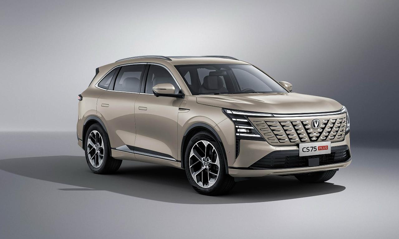 长期稳居销量前列的家用SUV，真实表现很实在长安CS75PLUS在紧凑型S