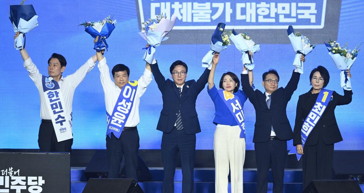 共同民主党全党大会落幕：金民锡夺得党魁，“亲清系”包揽最高委员多数，引制衡隐忧