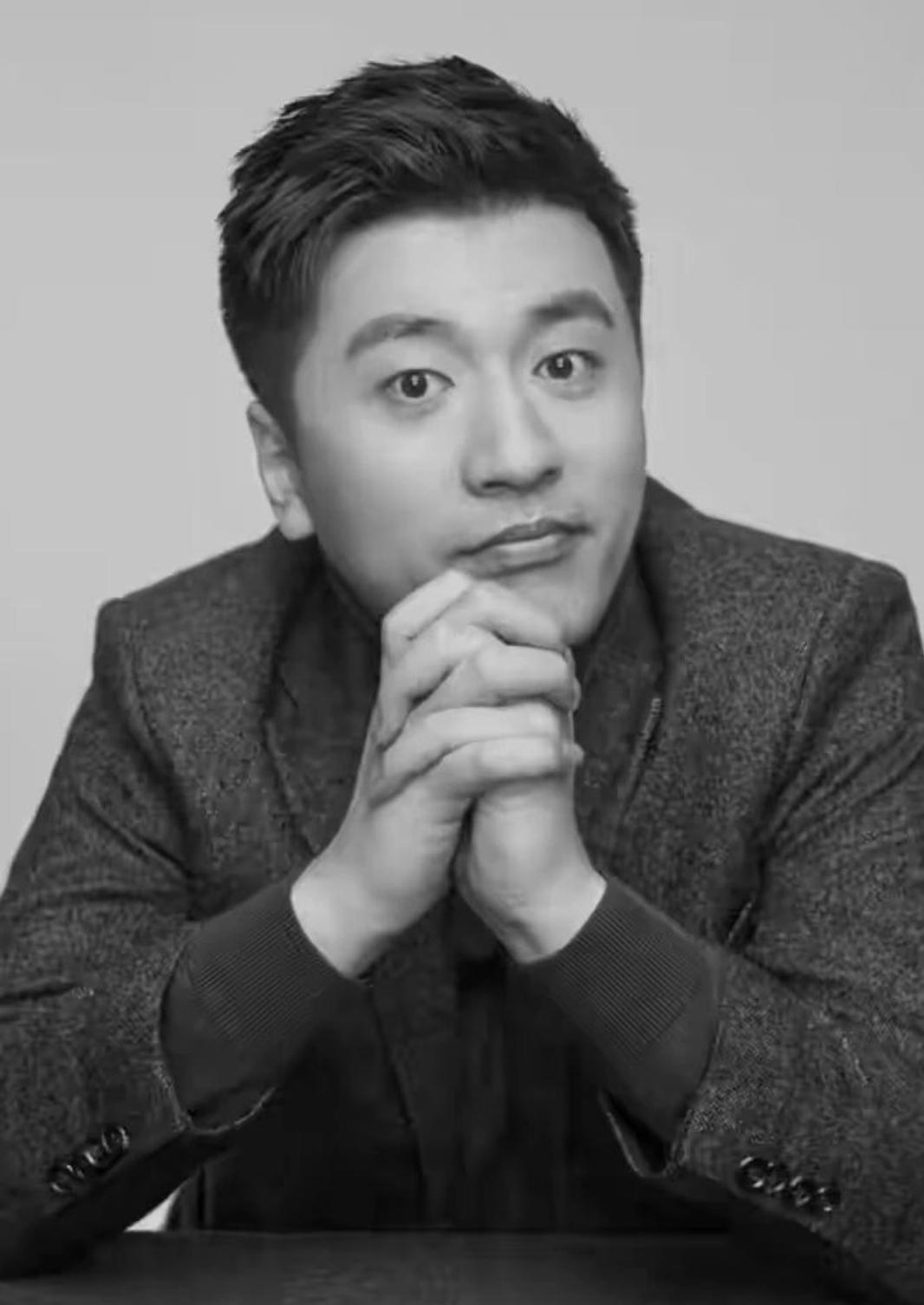 张雪峰曾说:我想我走那天，我的愿望一定是，下辈子不要再做这么负责任的人，你在这