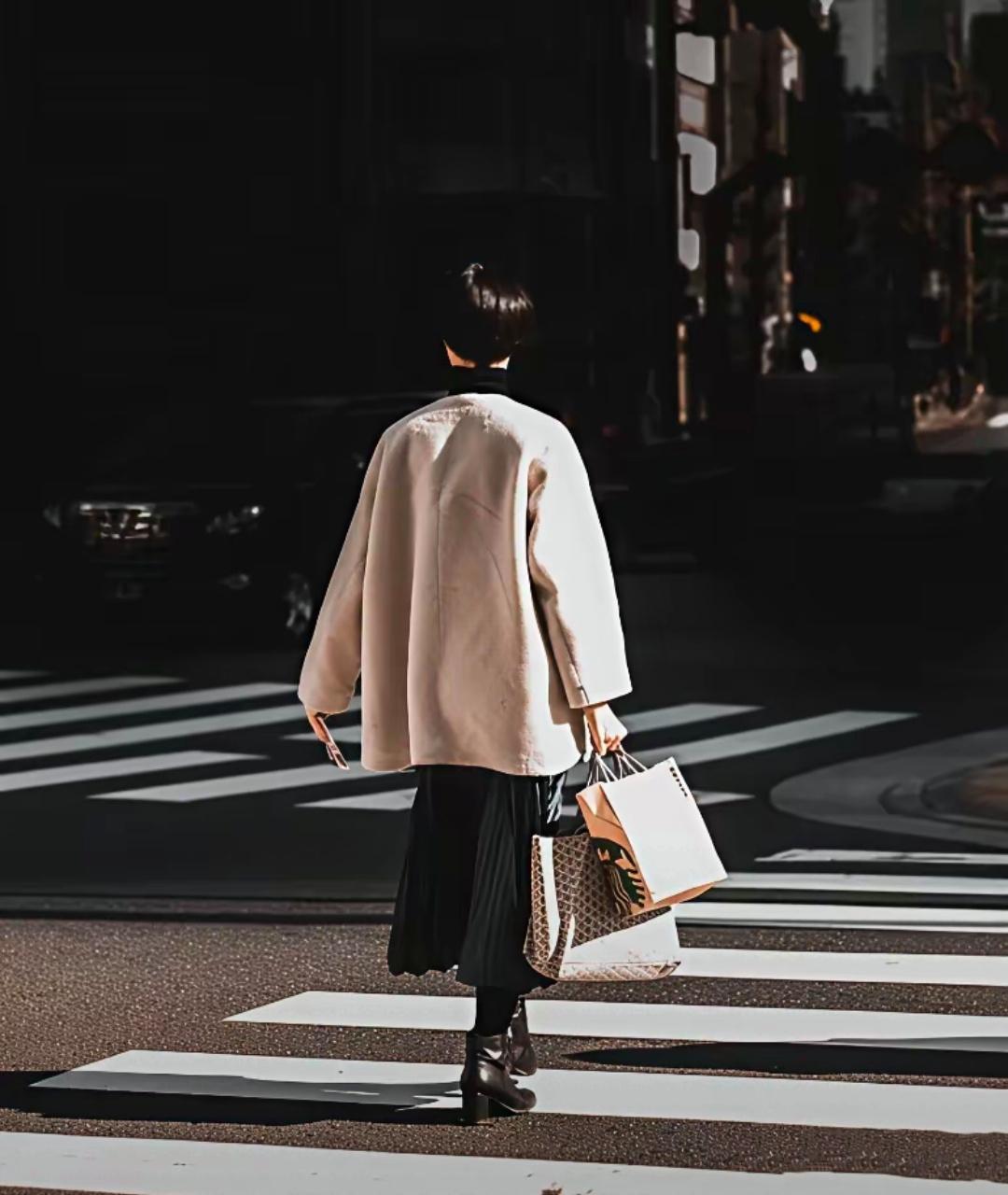 真的被单位这位大姐折服了，活的也太通透了！老公出轨不回家，身边人都劝她离，她