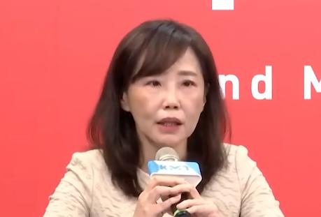 国民党13日下午将征召律师、前“考纪会”主委魏平政参选彰化县长，引发“立委”谢衣