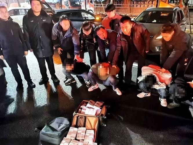 197万现金，被人抢了。这是2026年刚开年，江苏泰州发生的事。说句实在话，