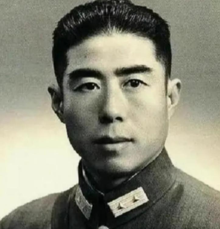1944年，“大汉奸”郭绍绪邀请日军高官在家中吃饭。喝的正酣时，伙计喊了一声