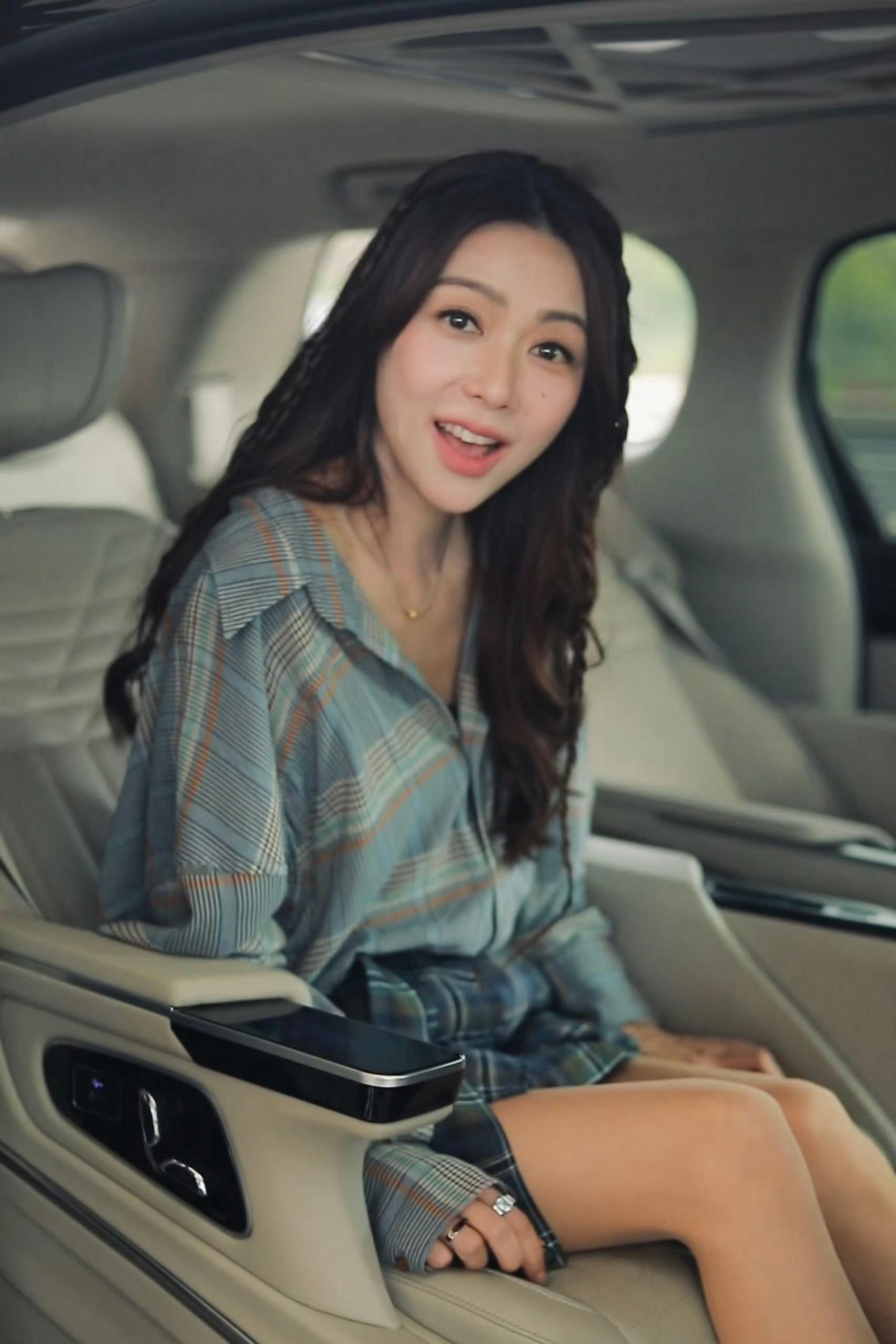薛凯琪肉丝美腿，美翻了