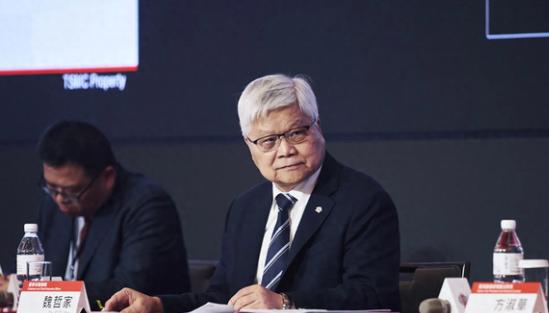 上个月，台积电董事长魏哲家称，台积电美厂稀土告急，求大陆放手？台积电以创始人