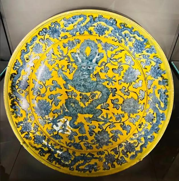 不知道大家发现没有,最怕中国崛起的不是美国也不是日本,而是英国。这么说吧,英