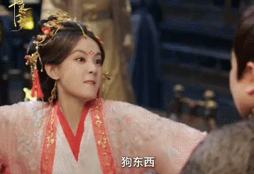李一桐打你就打了女主这武力值也是杠杠滴，这波操作猛如虎，也太有气场了，这样的画