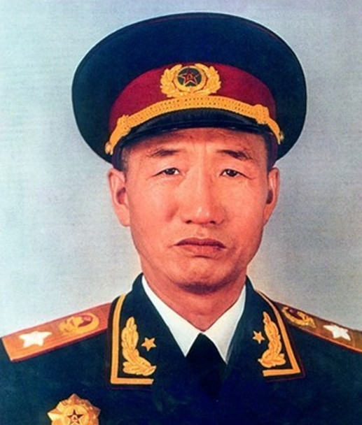 1990年，徐向前感觉自己大限将至，对前来探望他的战友李先念，说出了自己的三个遗