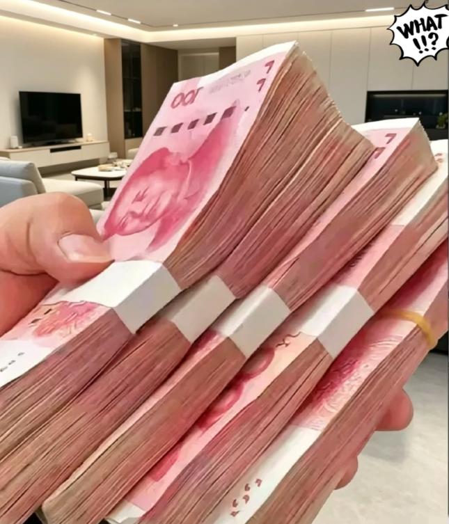 浙江一个老头，拆迁分了450万，把三子女叫回来分钱。大儿子说不要，二女儿也说不要