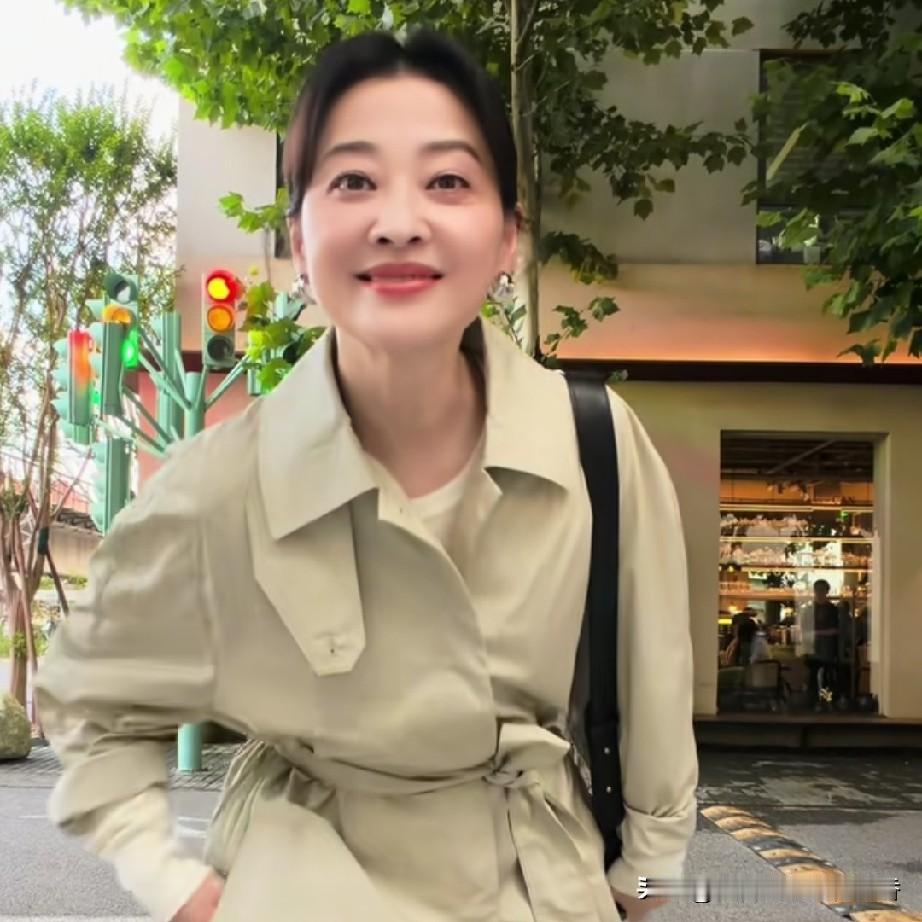 梅婷和蒋雯丽的演技谁更胜一筹？《父母爱情》和《金婚》都是讲述父母一辈半生爱情的年