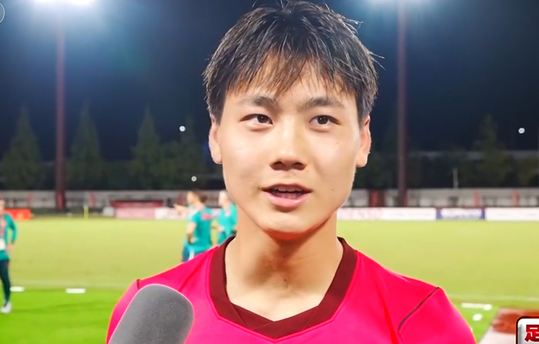 #毛伟杰称赞亚运男足超龄球员#在亚运会2比1逆转朝鲜队赛后，中国亚运男足队员