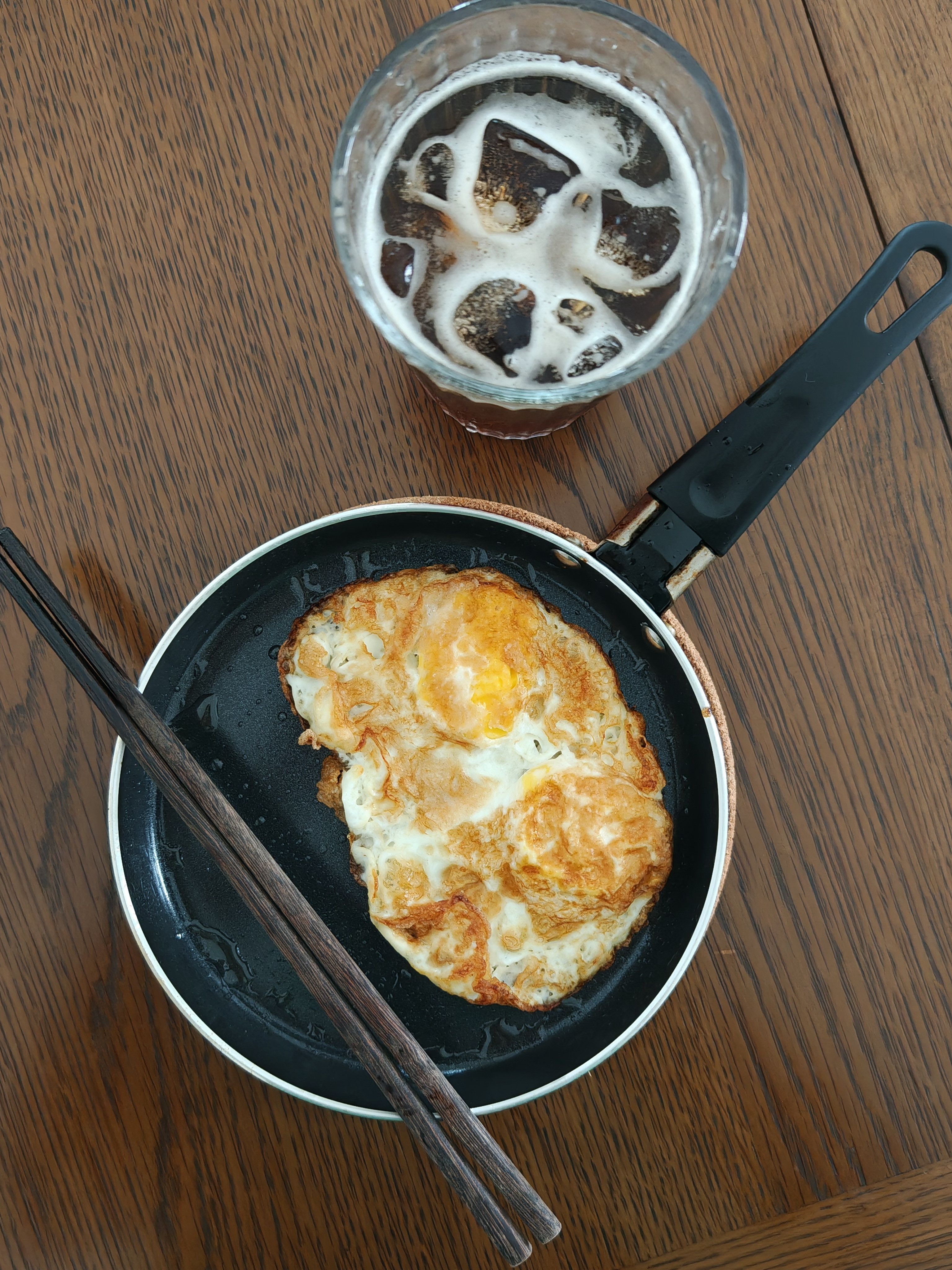 煎鸡蛋🍳🍳配冰美式​​​