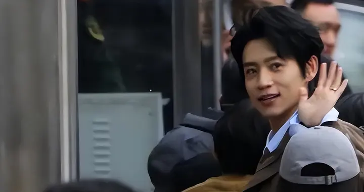 粉丝也救不了! 春晚第二次联排结束仅48小时, 担心的事还是发生了