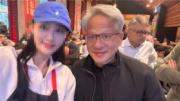 中国一块芯片都没买！黄仁勋将彻底失去中国市场，他接下来要担忧的，恐怕是中国芯片