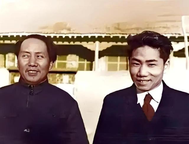 重庆谈判结束后，毛主席大病一场，两个多月不见好转，当时延安所有的医生，都看不好毛