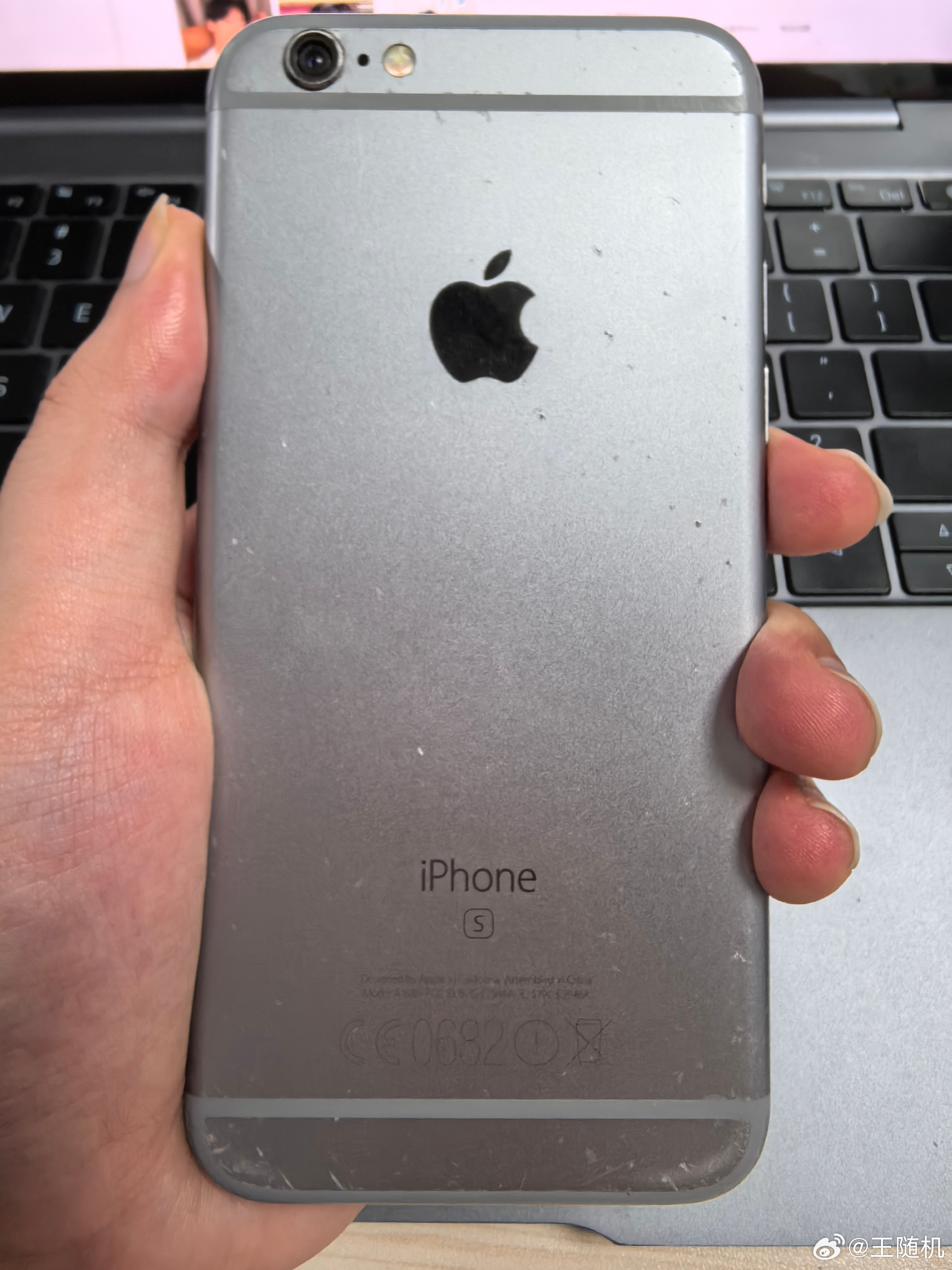 iPhone手机可以用多少年10年肯定是没问题的，我的iPhone6s已经十年