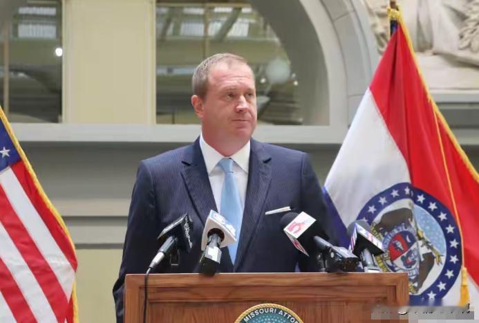 准备直接抢劫！美国法院判罚龙国赔偿250亿美元，并且可以直接扣押龙国资产！最