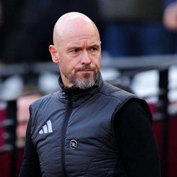 还是有球队不信邪，狼队准备请滕哈赫当教练。狼队上赛季英超第16起码保级成功。