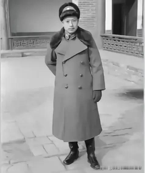 1943年，国军上将于学忠被两万日伪军围住，突围路线全被预判。危急时刻，少将ic