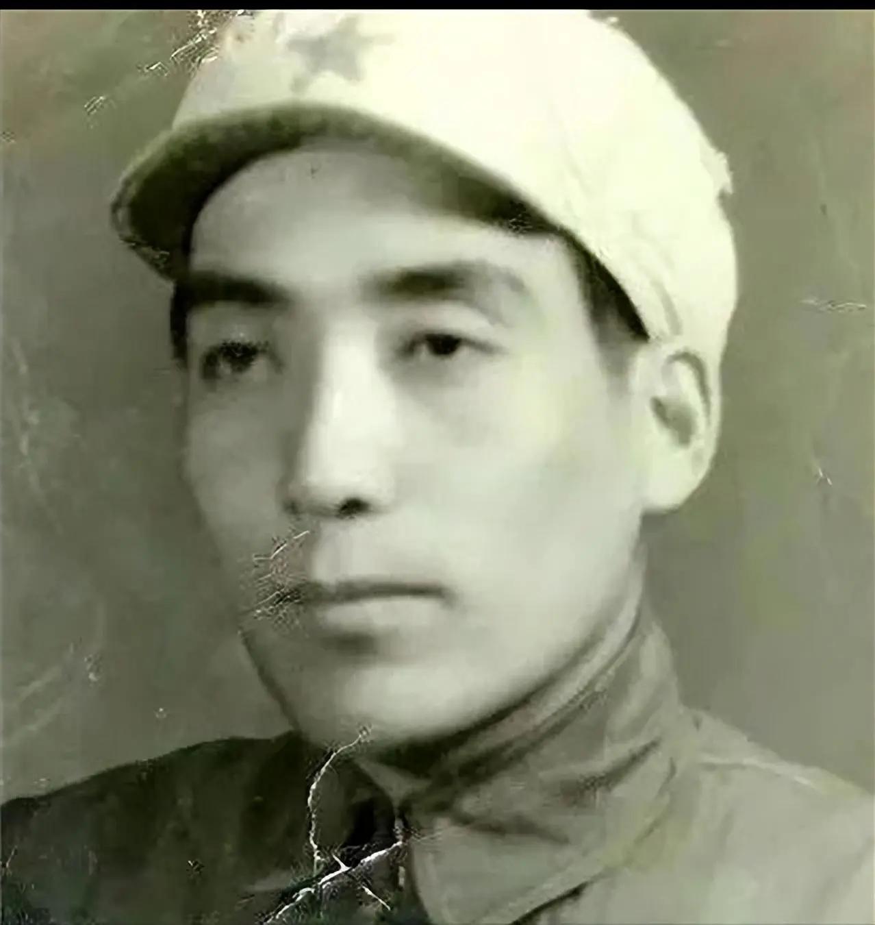 1952年，北京解放军总医院，志愿军师长黄振荣问30岁女军医为啥还没成家，女医生
