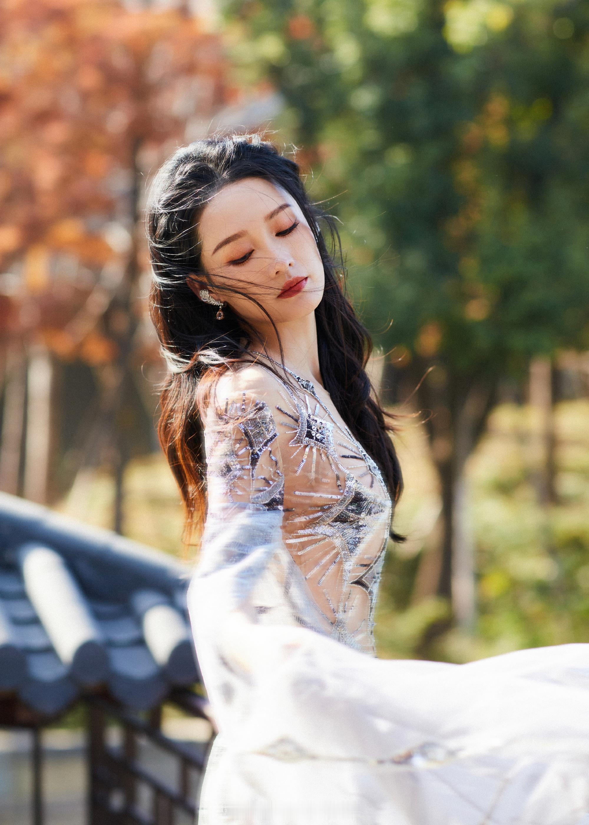 李沁晨眷江南沁遇破晓