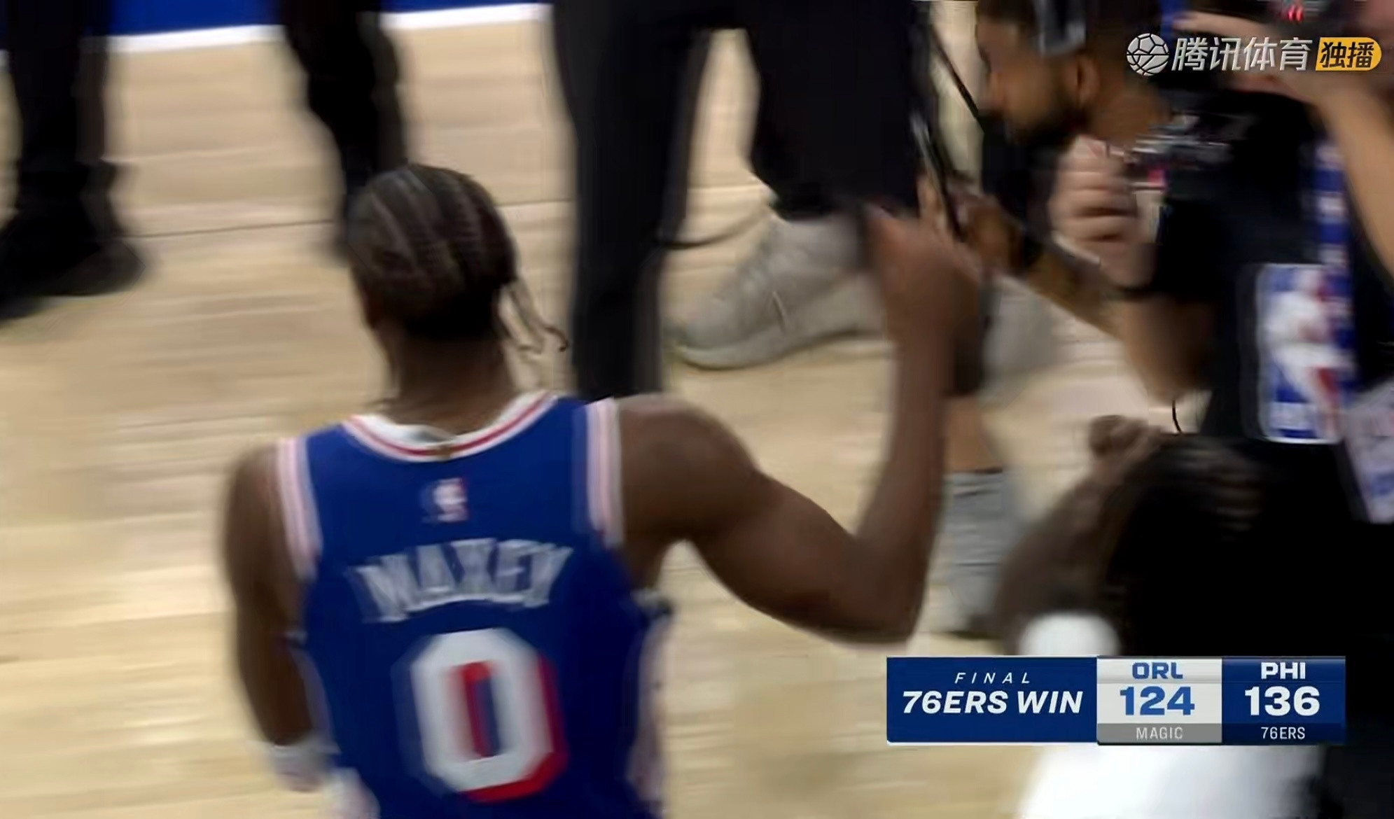没有恩比德、没有保罗-乔治，费城76人今天战胜了魔术，开局三连胜。​​​