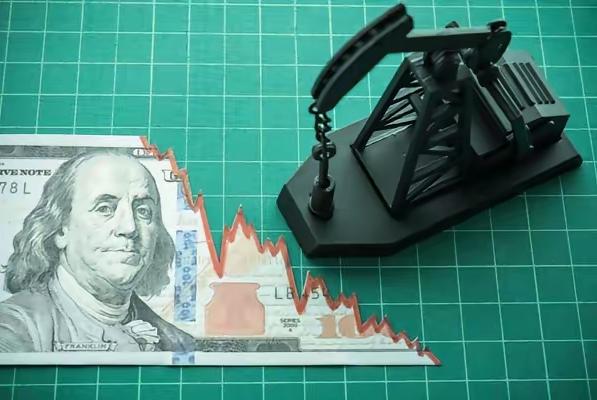 大家最近注意到，欧洲几个大国在黄金储备管理上有了新动作。石油美元的体系已经事