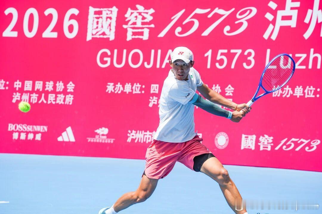 🇨🇳泸州M25男单1/4决赛🇨🇳崔杰对手退赛，晋级四强！！11个人出战