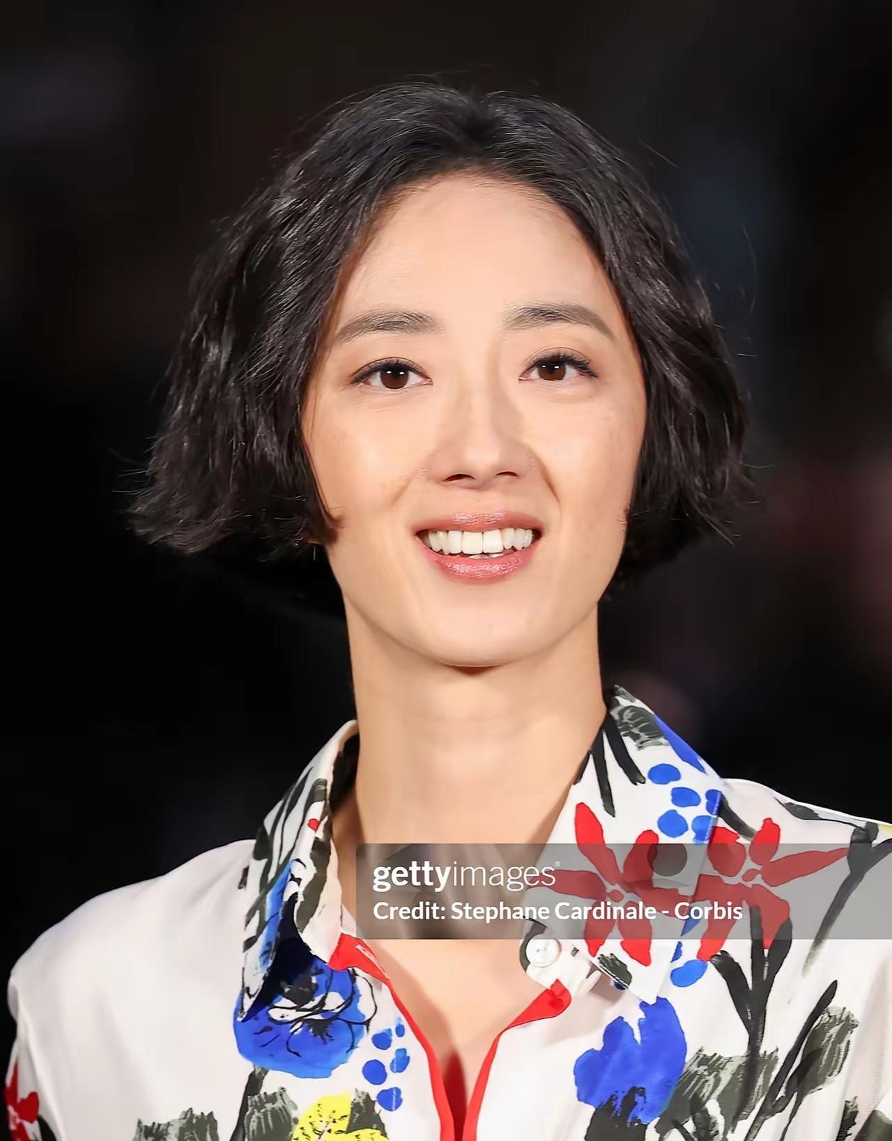 有人说，女人可千万别一门心思只想着减肥，不然真怕你变成桂纶镁！在香奈儿秀场上，