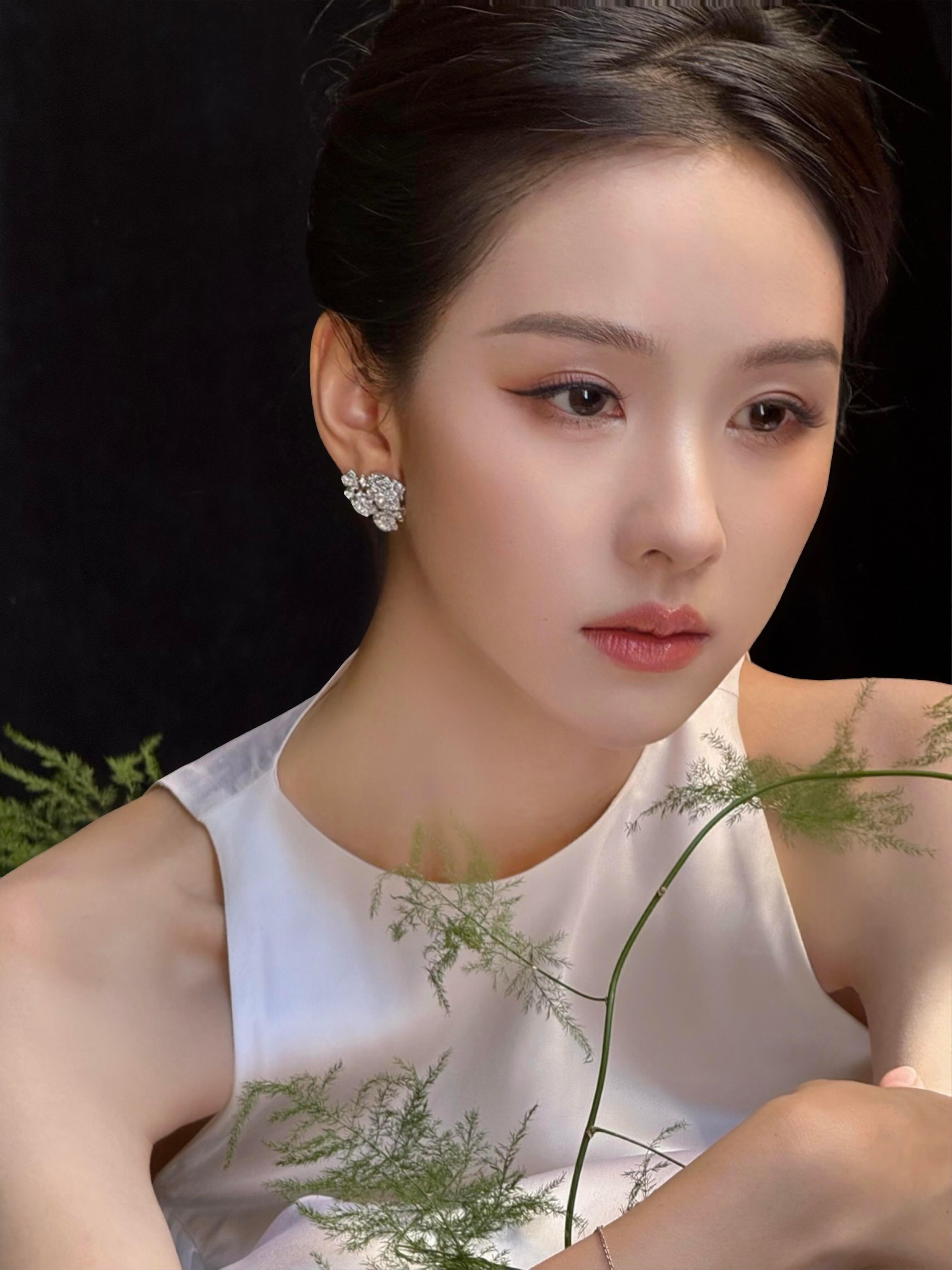 陈都灵雷霆兔转场陈都灵在复制粘贴的时代，你是手写的诗