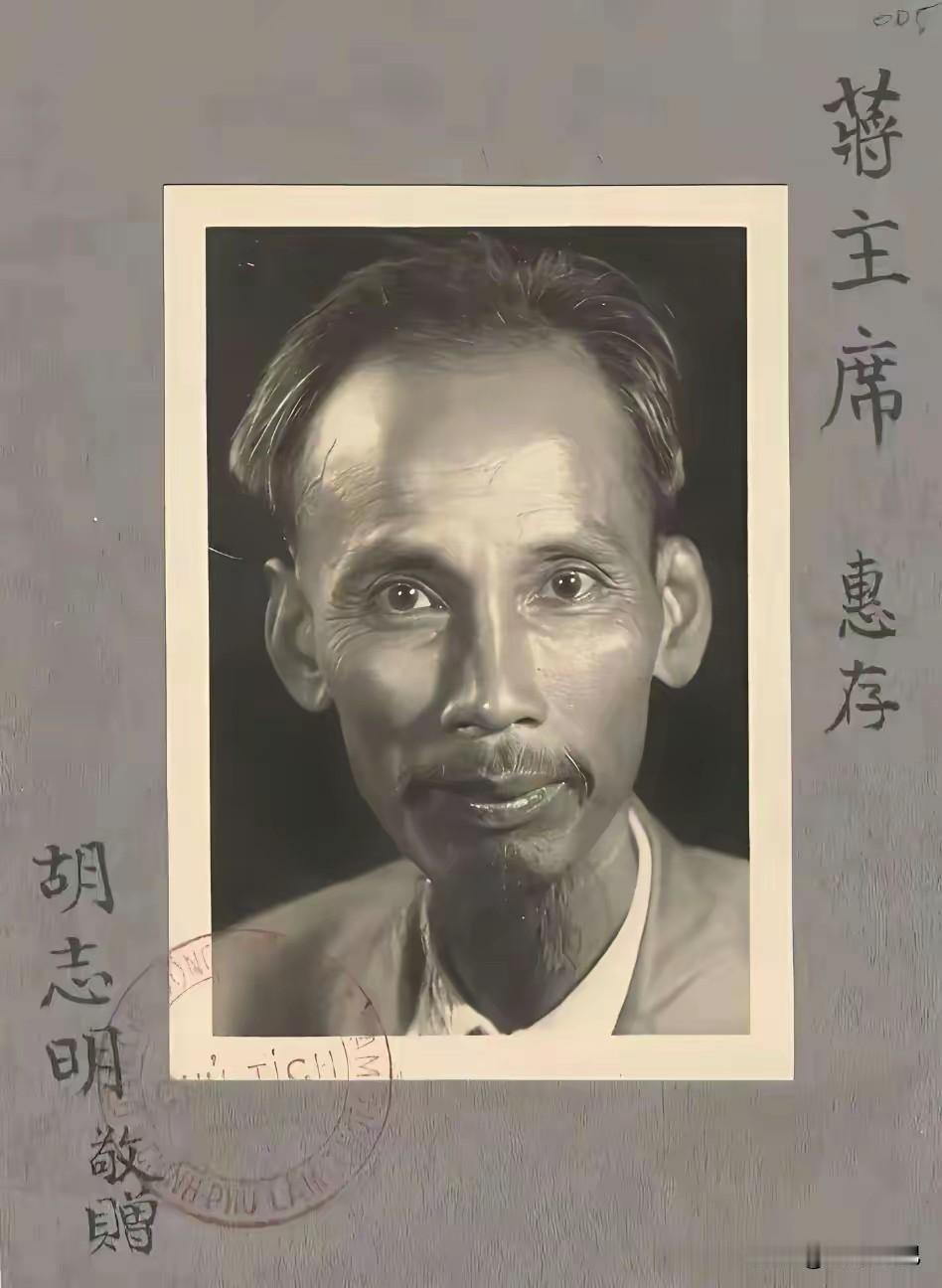 越南这国家，又拧巴又精明。明朝那会儿，河内一带确实是咱直接管着的，派官收税，
