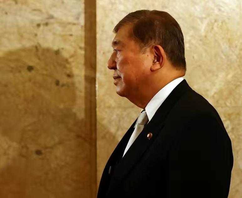 1月12日，石破茂接受采访时说：“高市早苗已经没有撤回涉台言论的必要了。”石破茂