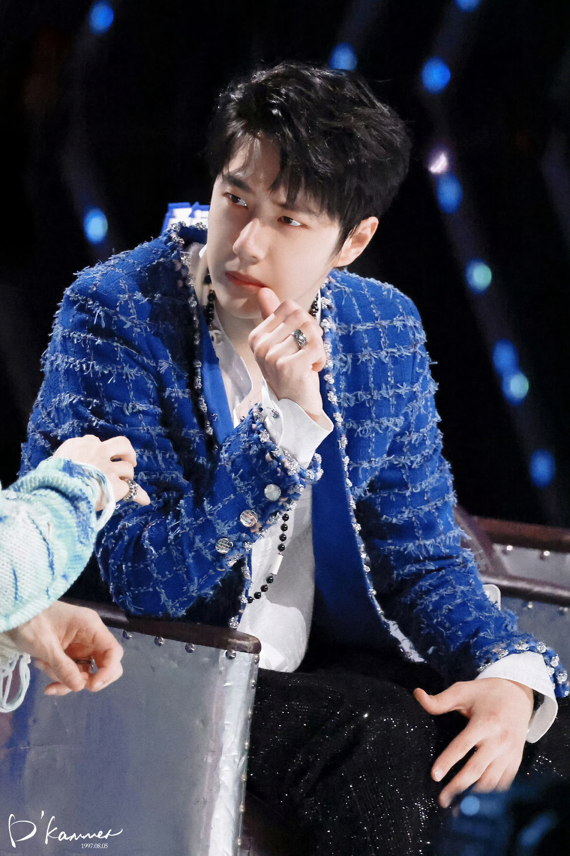 这个下颌线好锋利啊时尚还得看王一博这就是街舞5