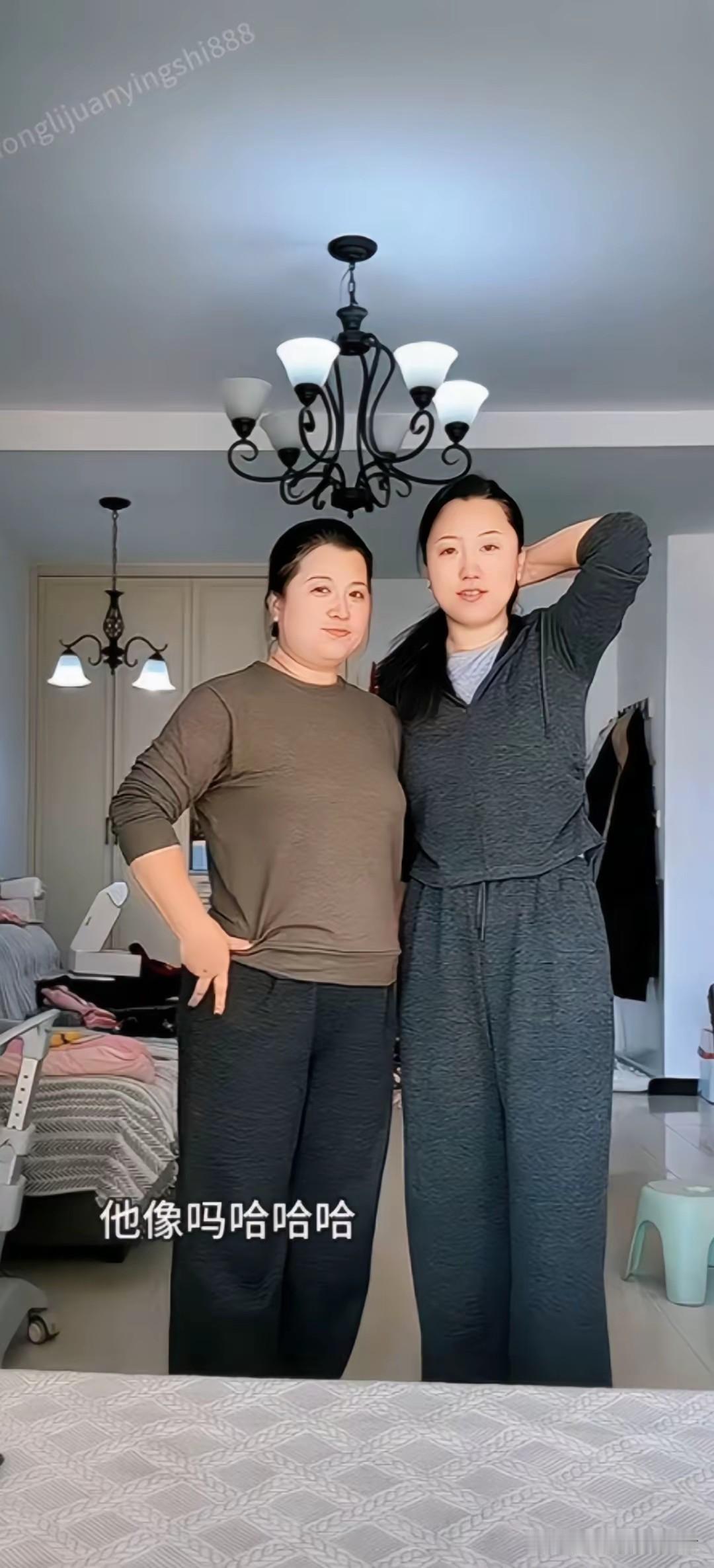 赵本山的保姆真是让羡慕，一个丹姨，一个双姨，都是农村孩子，没什么学历，但是命运的