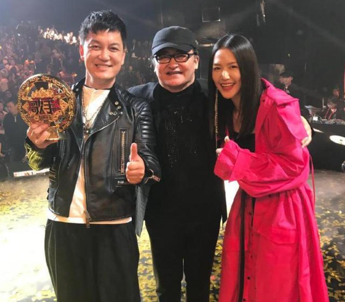 湖南卫视主持人李锐，悲痛发文悼念刘欢：欢哥，您还很年轻啊，怎么也走了？9月26