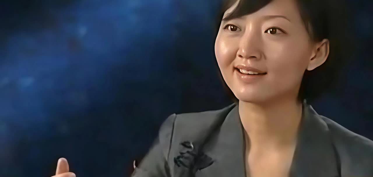 有哪个公知是开始大家还以为是真的为大家好说公道话，到后面不装了的。我觉得柴公