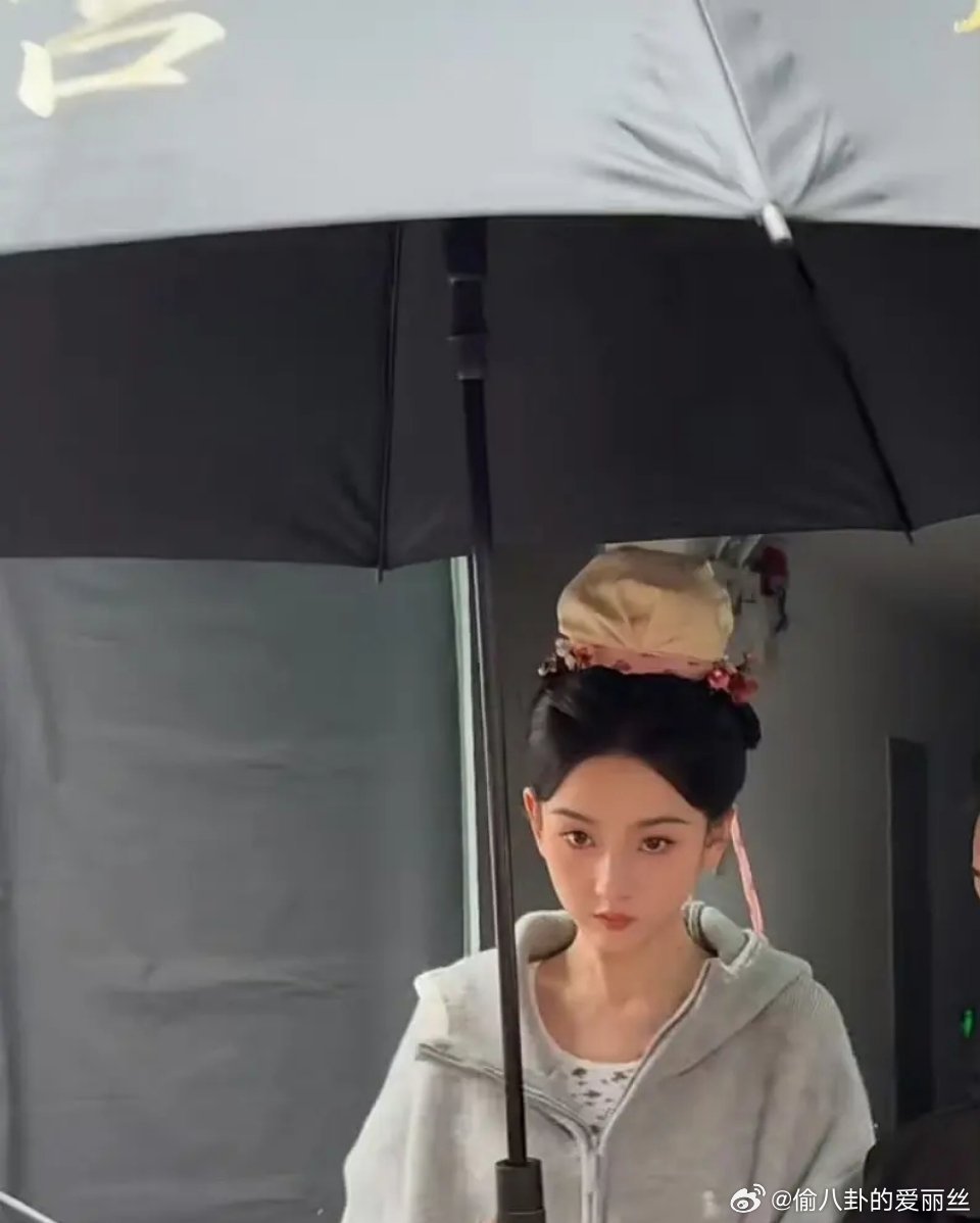 热巴的大大发包刚被…这又来一个大发包