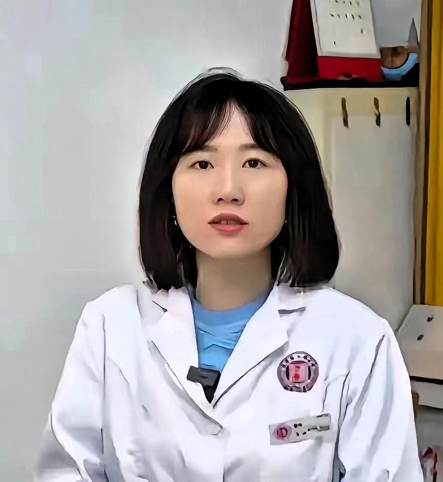 曾琦医生还是走了，离开那个让她功成名就又名誉扫地的地方。在湖南医院的官网上，