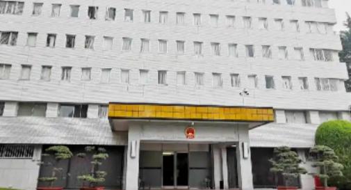 必须高度警惕！2025年10月12日，一位日本人在中国最重要的水源地，修建的美术