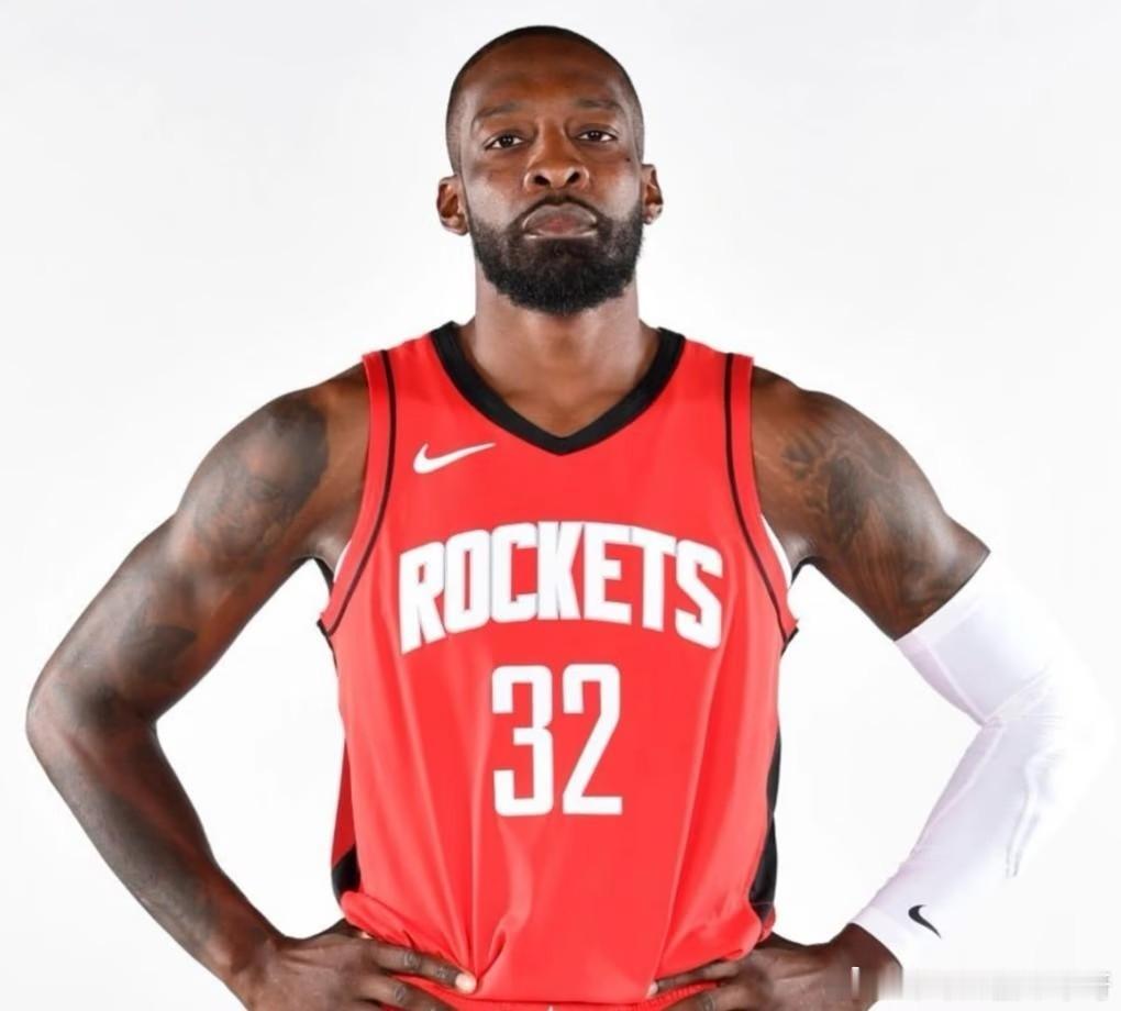 NBA离开火箭队后只有奥科吉拿到了签约合同1、奥科吉——后卫，合同到期，与爵士