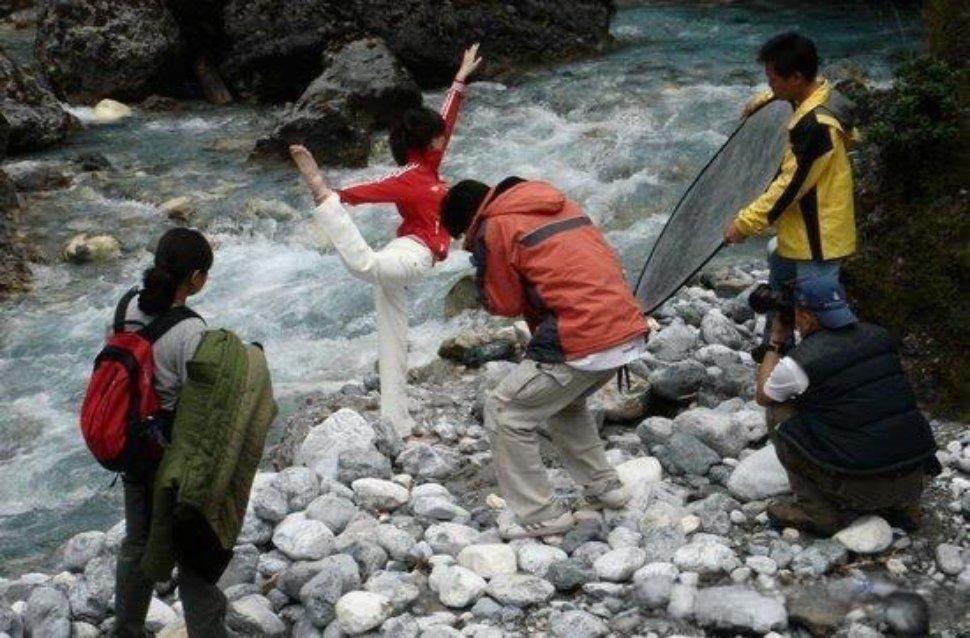 20年前的孙俪一字马放到现在也好惊艳！