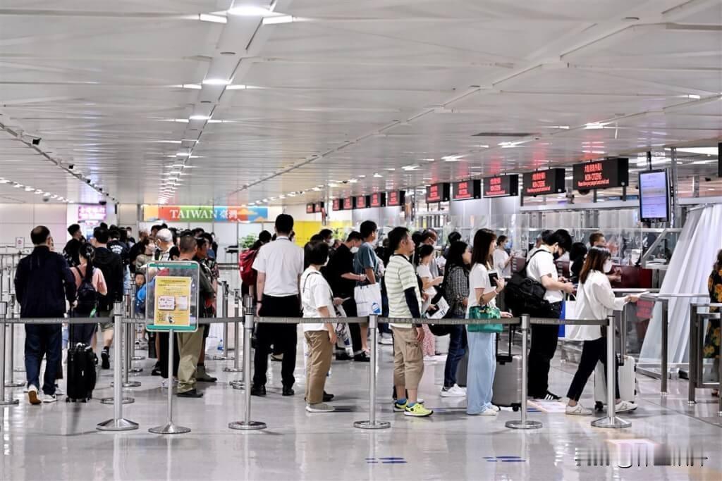 台湾就是这么强硬5日下午，台湾陆委会发言人梁文杰表示，拒绝大陆旅行业者踩线团赴