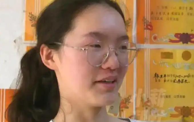 韩雅平的去向，终于定了。跟清华招生组两次深度沟通后，她正式选择了清华大学