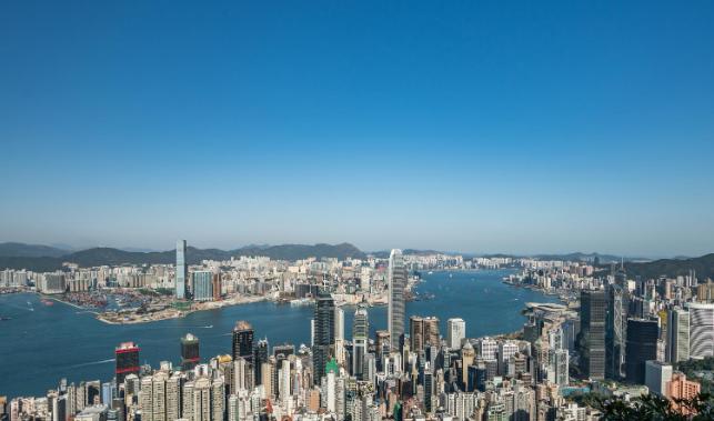 中方刚表态不配合对伊制裁，美国转头就把香港企业拉进黑名单，还想动中国的大银行？