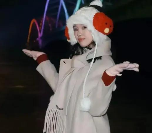 真没见过这么算计的！哈尔滨冰天雪地里，摄影师小南冻两小时拍的照片，说好488元，