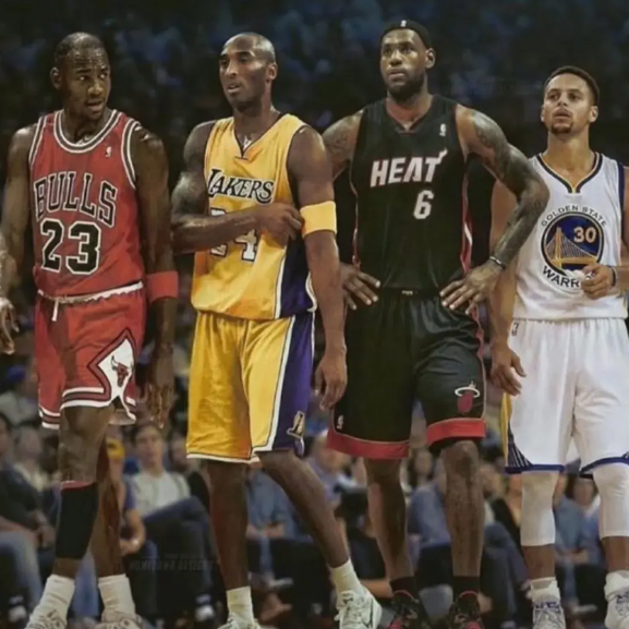 孤胆英雄！科比VS乔丹詹姆斯库里：谁才是NBA最孤独的王者？曼巴精神独战群雄引泪目